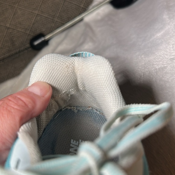 Hoka One One Clifton 6 Blue size 9.5 - Picture 8 of 9